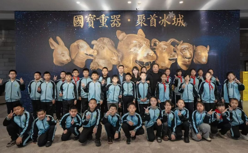 哈藥公益聯合保利文化傳播共啟三精藍瓶&ldquo;幸福1+1&rdquo;兒童守護計劃